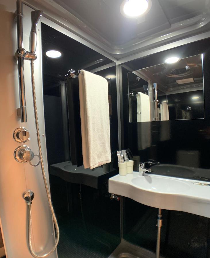 Donni Room For Rent Taipei Exterior foto
